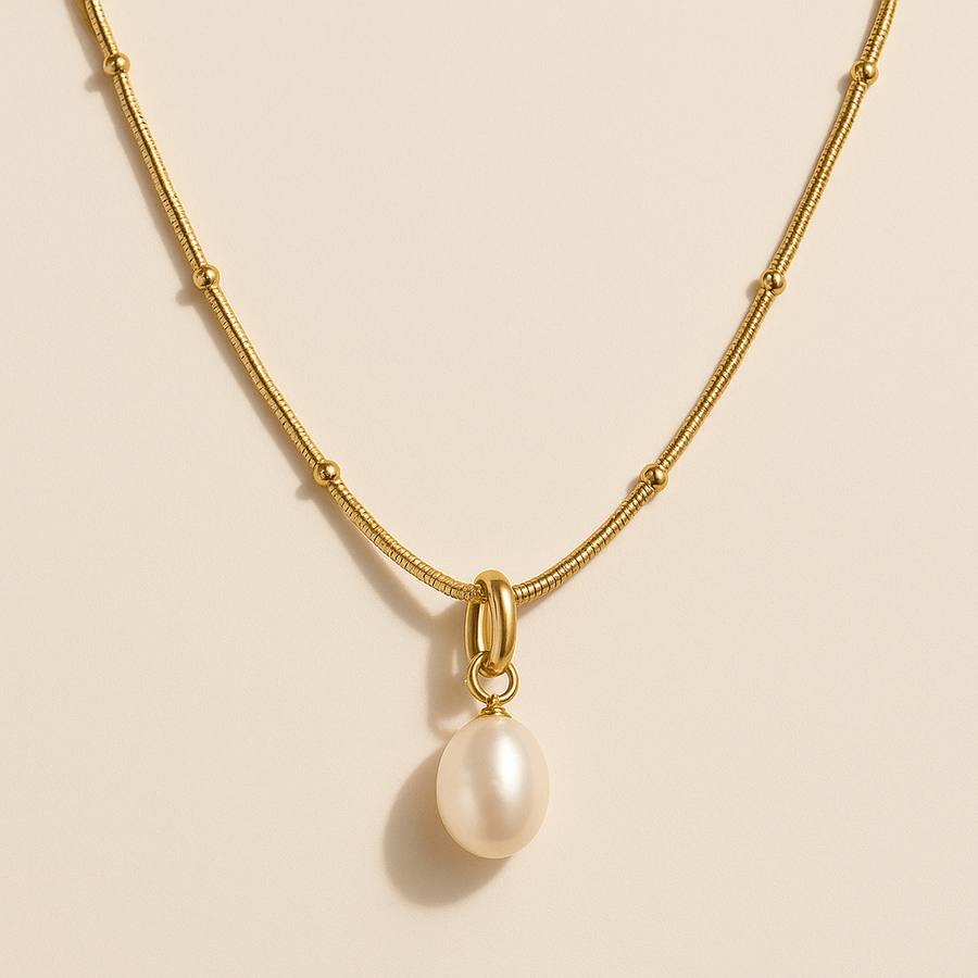 Isola Pearl Pendant Necklace