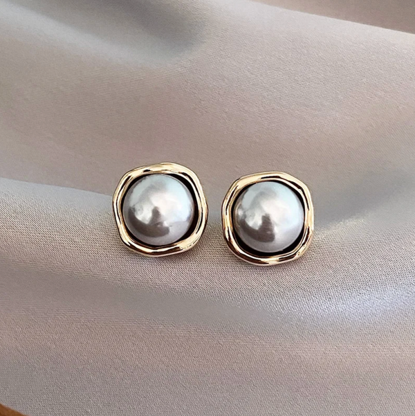 Elegant Vintage Pearl Earrings