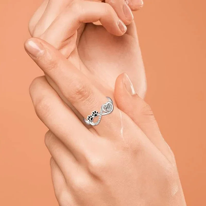 Zirconia Paw Ring